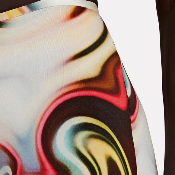 Never been worn: Alexis' Gioia pants with and elegant, wide-leg silhouette. - Picture 4 of 4